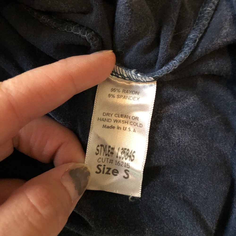 Blouse - Picture 3 of 3